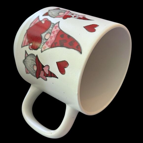 BELLE MAISON 'Gnome Heart' Coffee Tea Cocoa Mug 16 oz. - Picture 7 of 9
